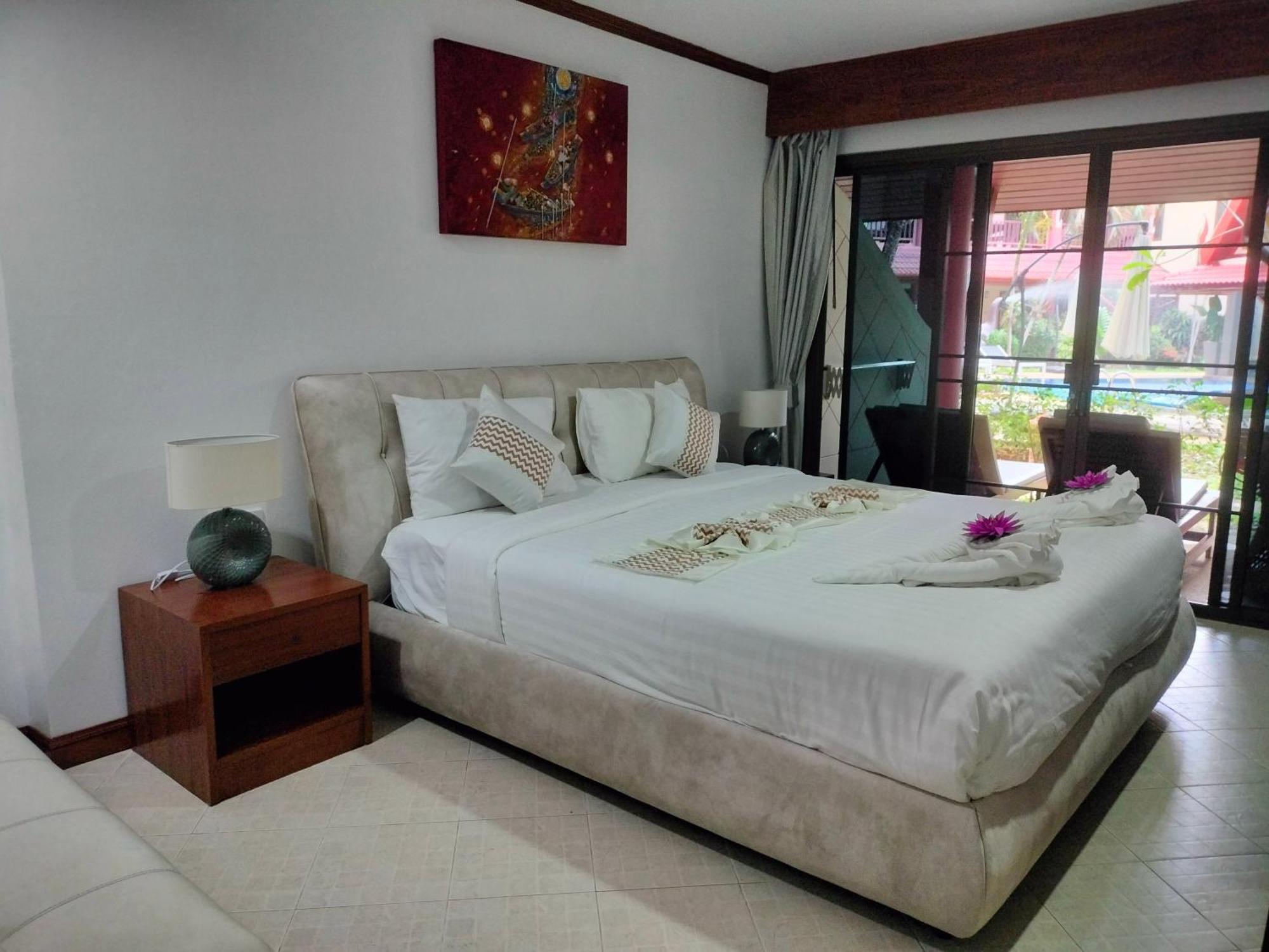 Sai Rougn Apartment Patong Exterior photo